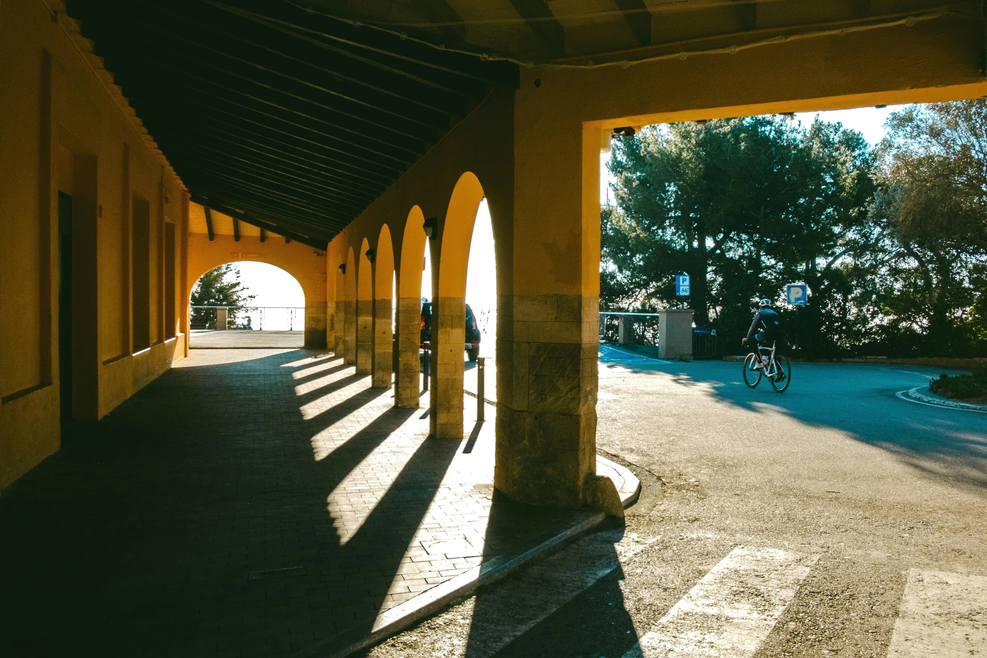 Retreat inspiration image {index} in luxury villas on the Costa Blanca