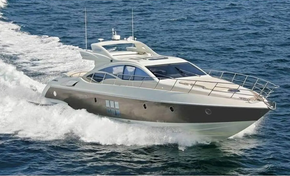 ZIPI ZAPE – AZIMUT 68S
